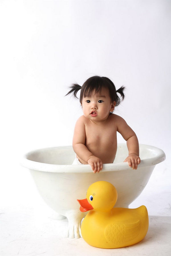 Baby and child portrait by ThisPix photo studio in NYC